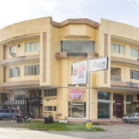 Oyo 133 Jazzy James Country Hotel 2 Davao ภายนอก รูปภาพ