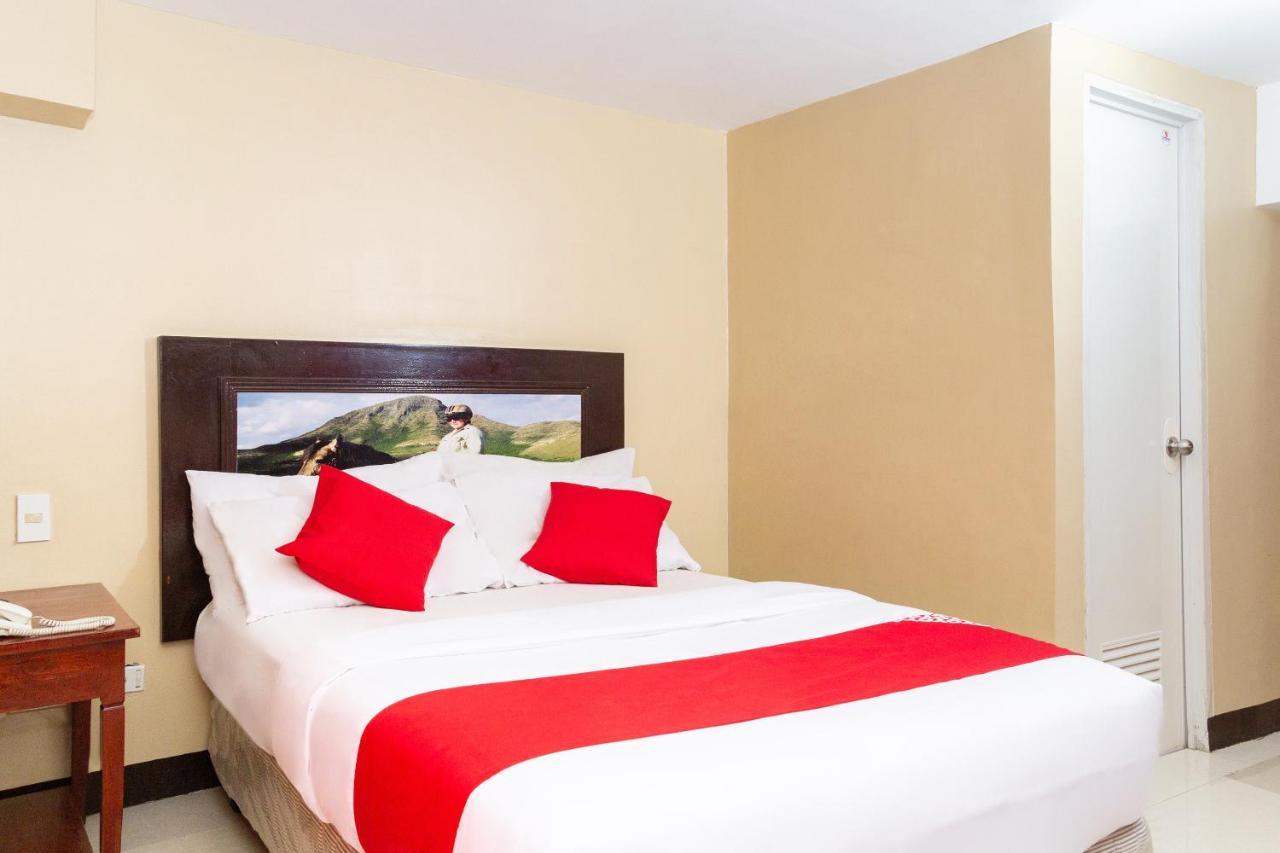Oyo 133 Jazzy James Country Hotel 2 Davao ภายนอก รูปภาพ