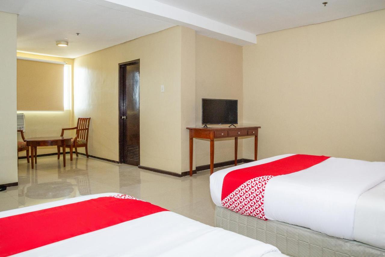 Oyo 133 Jazzy James Country Hotel 2 Davao ภายนอก รูปภาพ
